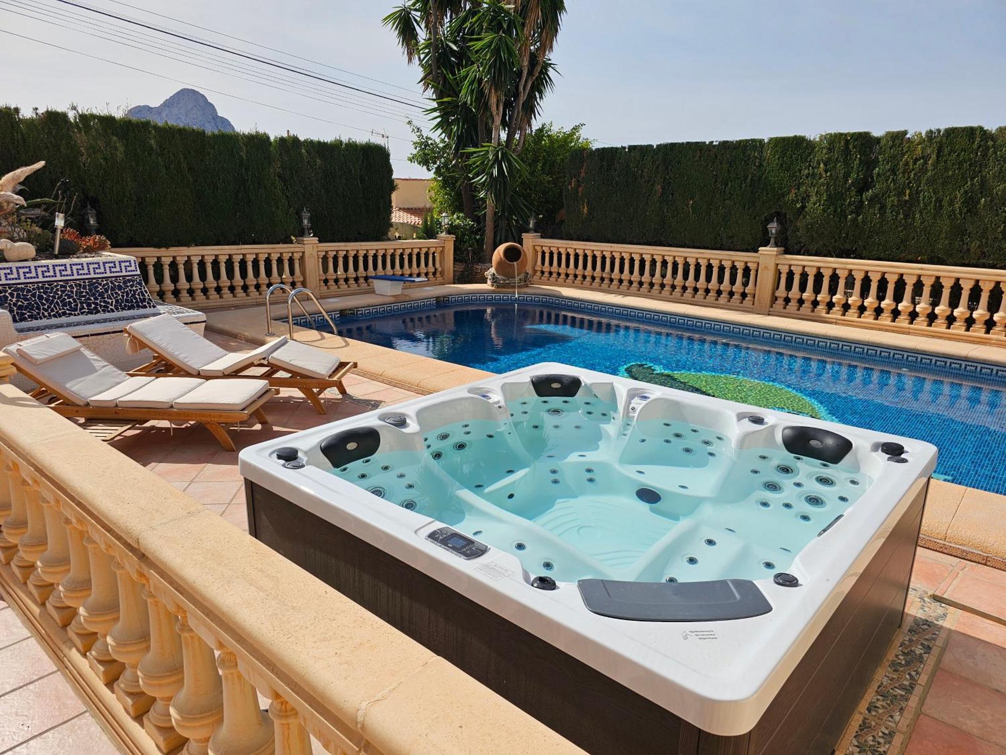Luxury Villa - Pool, Hot Tub, Aircon, Tvs, Home Cinema, Office, Gbit Internet, Sports Equipment กัลเป ภายนอก รูปภาพ