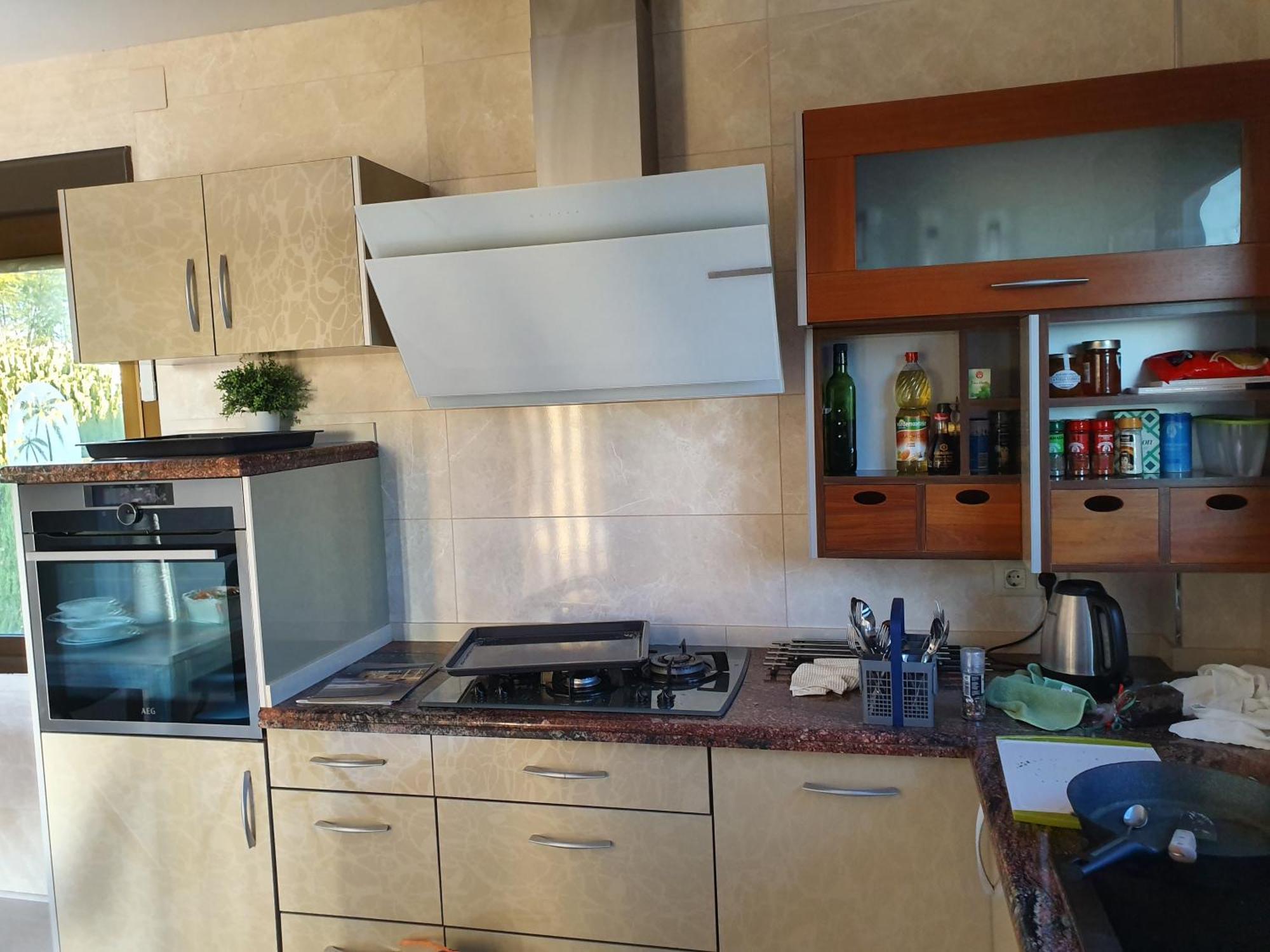 Luxury Villa - Pool, Hot Tub, Aircon, Tvs, Home Cinema, Office, Gbit Internet, Sports Equipment กัลเป ภายนอก รูปภาพ